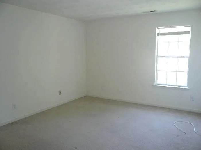 2nd Bedroom + walk in closet