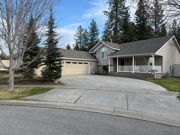 1086 W Clearview Ct, Hayden Lake, ID 83835