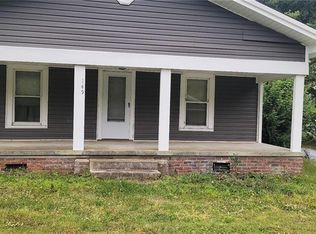 145 W Patterson Ave, Liberty, NC 27298