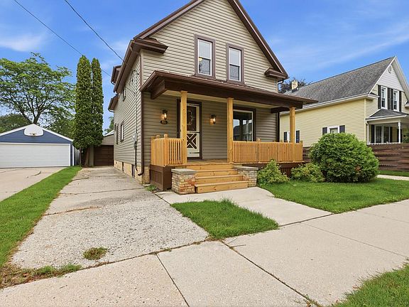 2nd image of 851 N 10th STREET