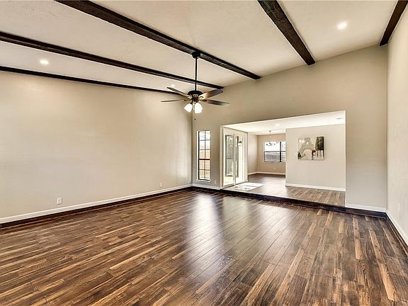 3rd image of 2922 Silverdale Ln
