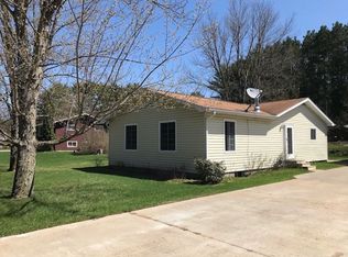 9751 Beppler Rd, Nekoosa, WI 54457