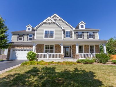 300 Weymouth Ave, Elgin, IL, 60124