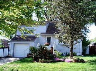 11 Overlook Ter, Fords, NJ 08863