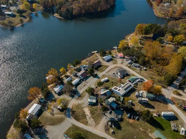 14607 Rock Cliff Dr, Sainte Genevieve, MO 63670