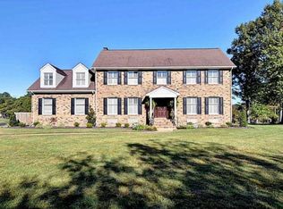 108 Lands End Dr, Williamsburg, VA 23185