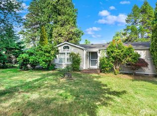 17420 97th Pl SW, Vashon, WA 98070