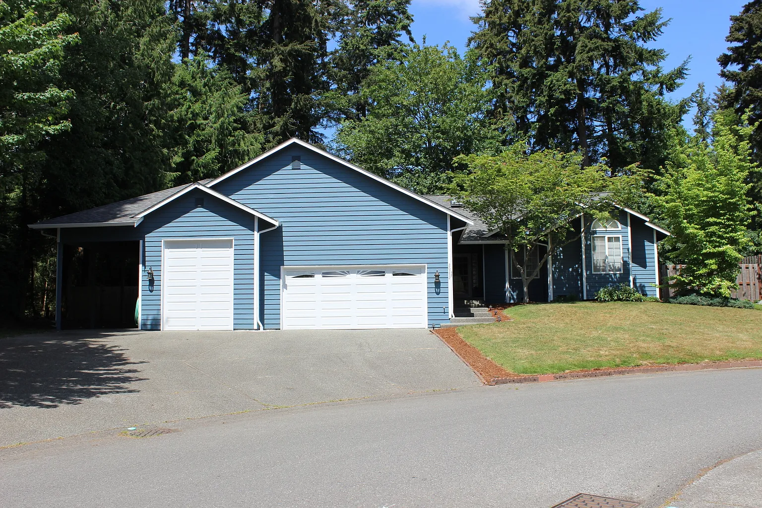 26252 Tuckerman Ave NE photo 1
