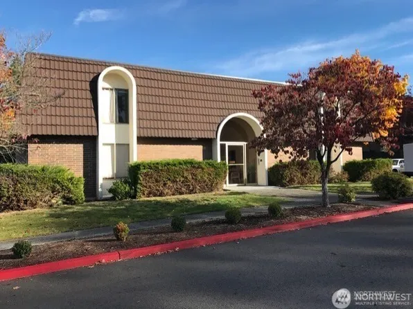 11004 NE 68th Street #924, Kirkland, WA 98033