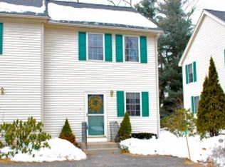 4 Rockwood Way, Manchester, NH 03103