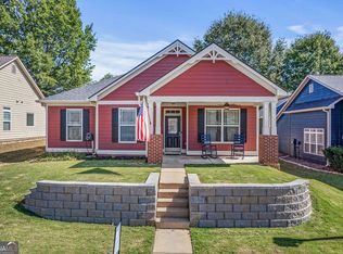 100 Majestic Dr, Newnan, GA 30265