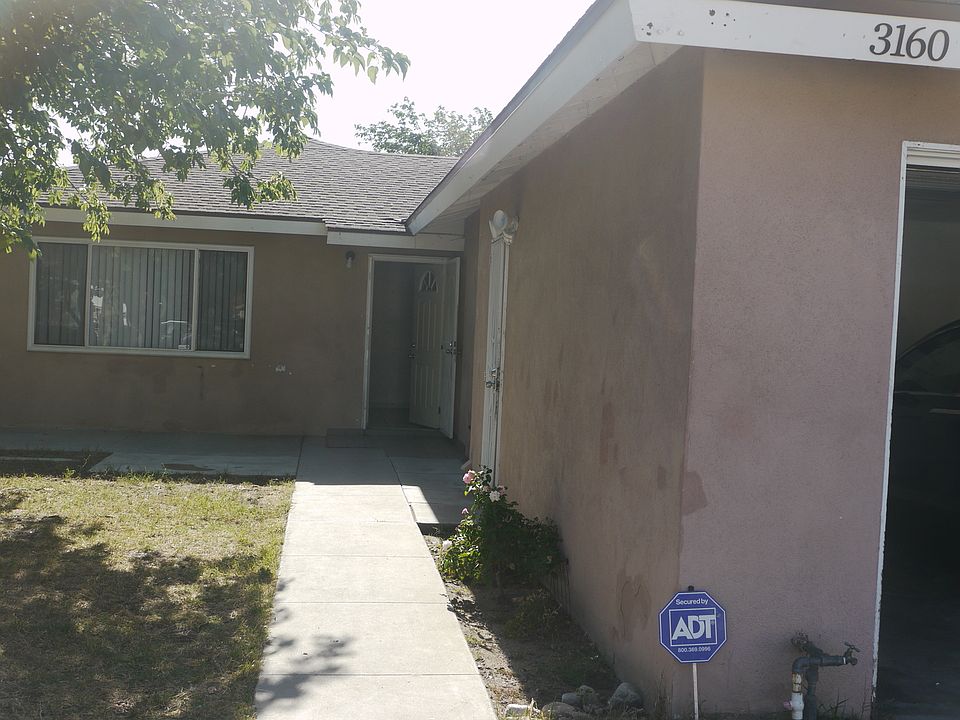 1st image of 3160 Sanchez St N