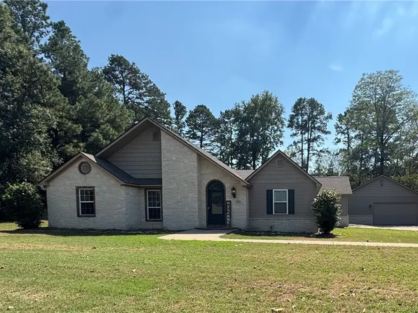 207 Amy Lyn Pl, Russellville, AR 72802