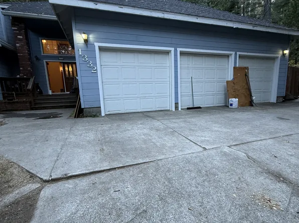 1332 Timber Hills Rd, Mount Shasta, CA 96067