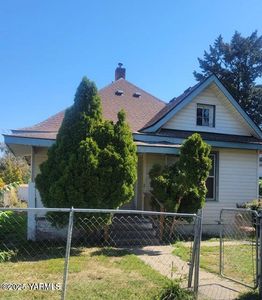 105 S 8th St, Yakima, WA, 98901