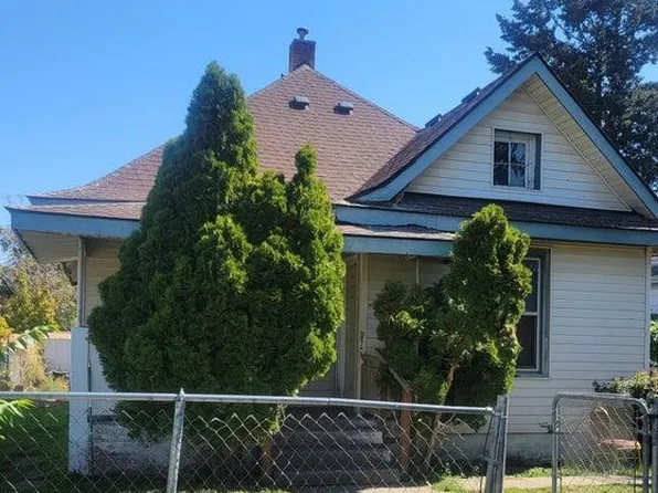 105 S 8th St, Yakima, WA 98901