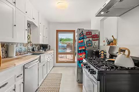 5th image of 438 Richmond Pl NE