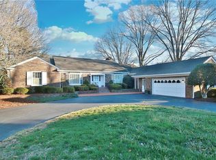 179 Ivy Cir, Bermuda Run, NC 27006