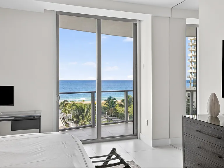 3100 N Ocean Dr #804-P — Photo 21