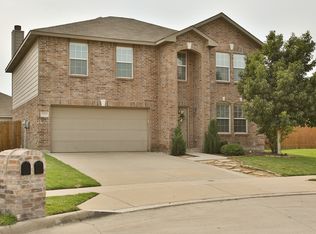 500 Lead Creek Dr, Fort Worth, TX 76131