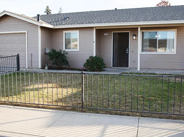 1633 Valmor Ct, Oakdale, CA 95361