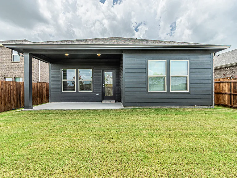 1134 Old Stead Dr — Photo 32