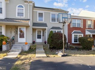 42 Victoria Dr, Aston, PA