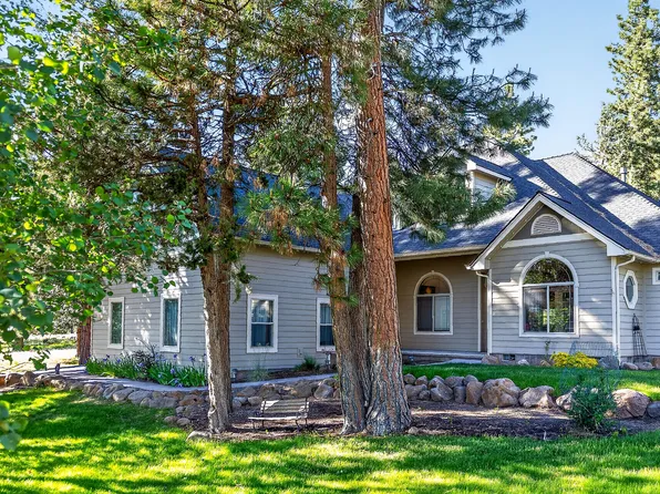 10421 Kestrel Rd, Klamath Falls, OR 97601