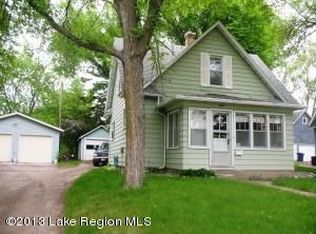 926 Park St, Fergus Falls, MN 56537