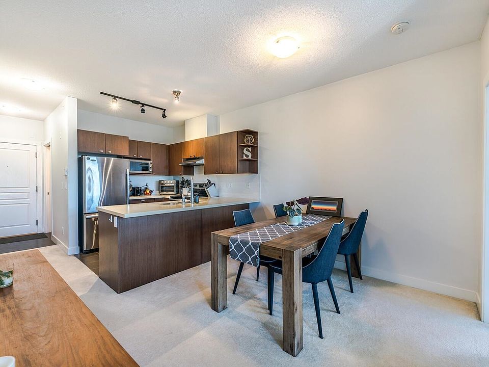 1st image of 4550 Fraser St #403
