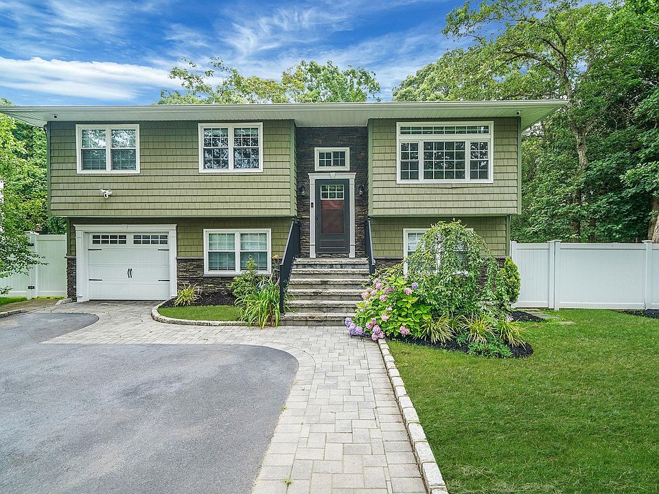 1st image of 368 Carnation Drive