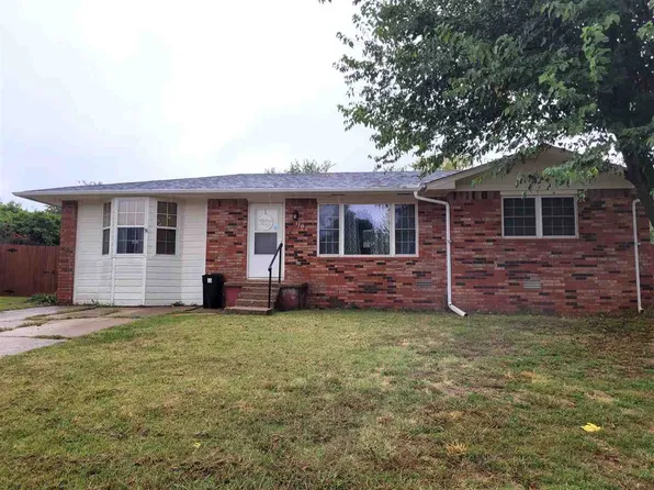 1102 Rose Ter, Perry, OK 73077