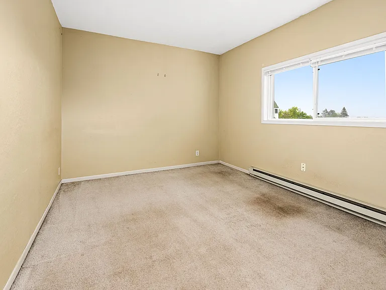 315 N 14th Ave E #1 — Photo 20