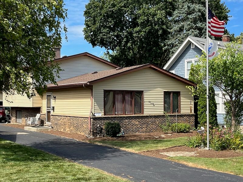 1st image of 122 N Garfield Ave
