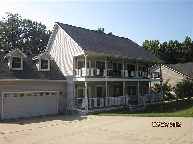 1st image of 126 Lake Top Ln