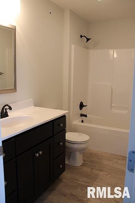 2nd image of 6911 Water Oak