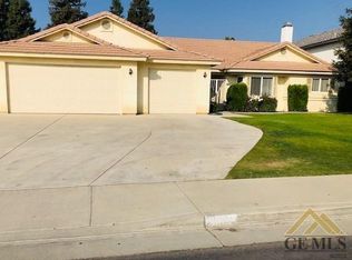 4804 Brewer Ave, Bakersfield, CA 93306