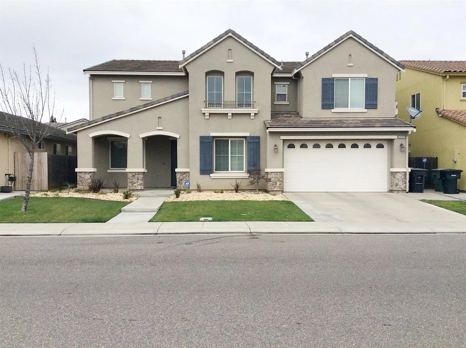 2409 El Vaquero Dr photo 1