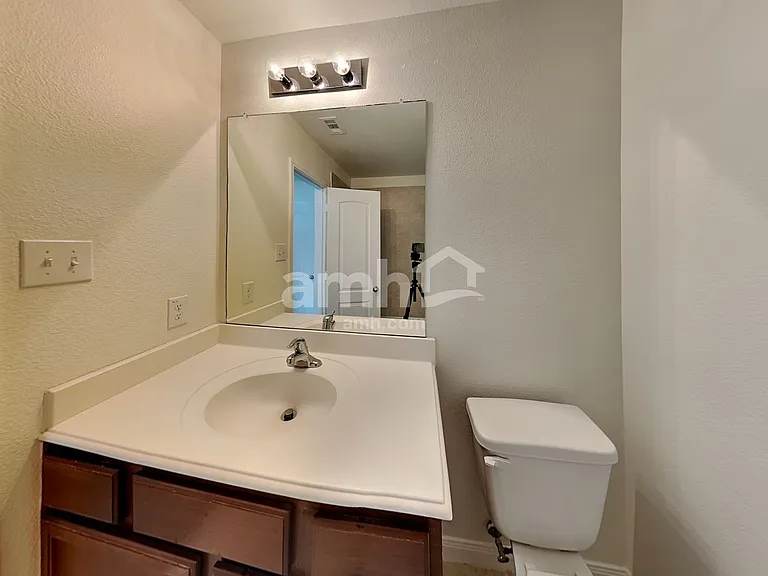 1623 Park Trails Blvd — Photo 18