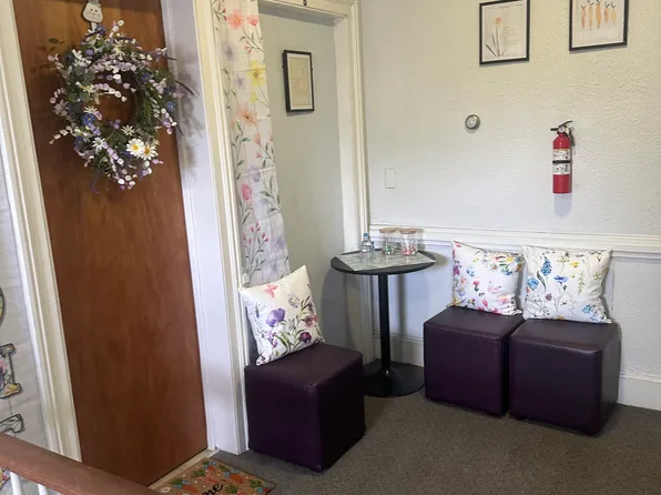 (undisclosed Address), Derby, CT 06418