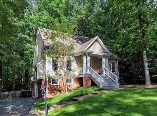 9 Colonial Rd, Palmyra, VA 22963