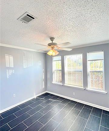 5th image of 3100 Havenwood Dr