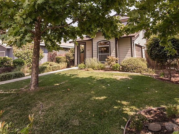 3rd image of 3819 60th St