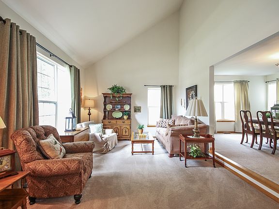3rd image of 3301 Navajo Dr