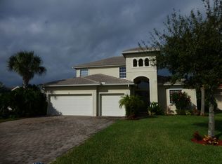 376 NW Sheffield Cir, Port Saint Lucie, FL 34983
