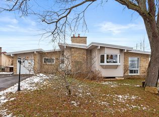 9 Quinpool Cres, Ottawa, ON K2H 6H9