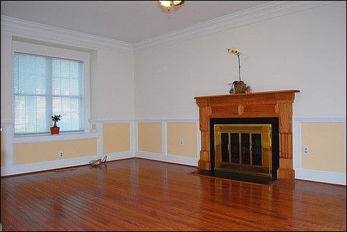 3rd image of 5944 Burnside Landing Dr