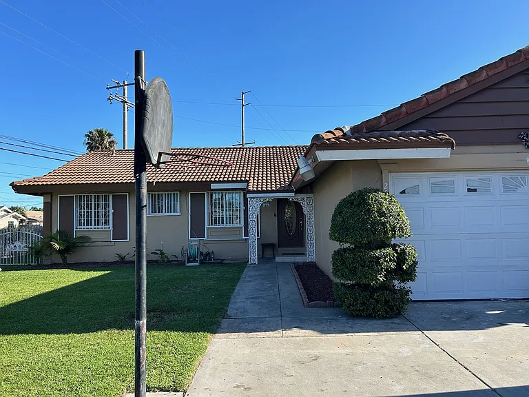 2510 W Harvard St — Photo 12
