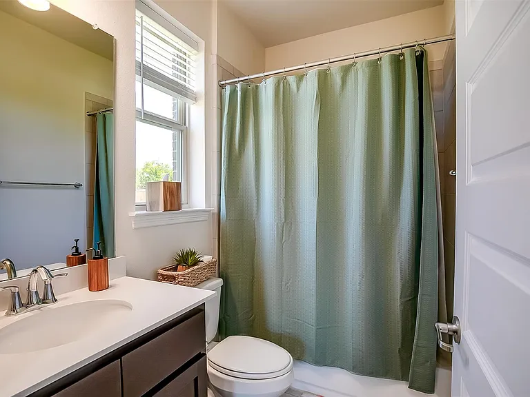 9202 Spade Cir — Photo 25