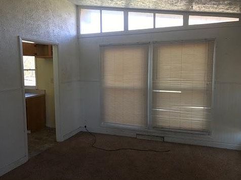 2nd image of 2100 Sloan Ave